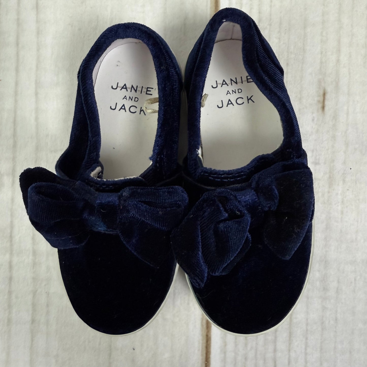 janie and jack velvet slip on shoes 7C