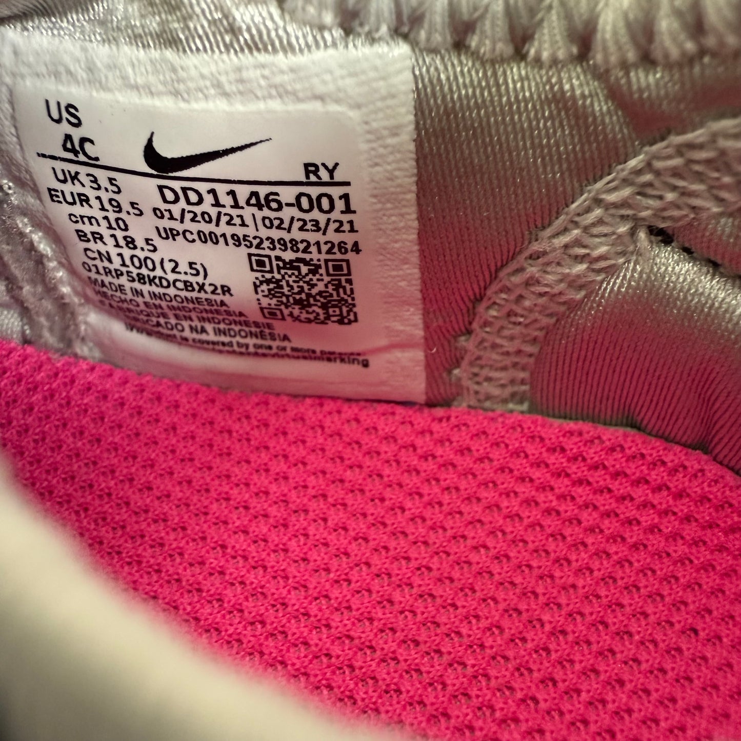 nike flex plus se 4C