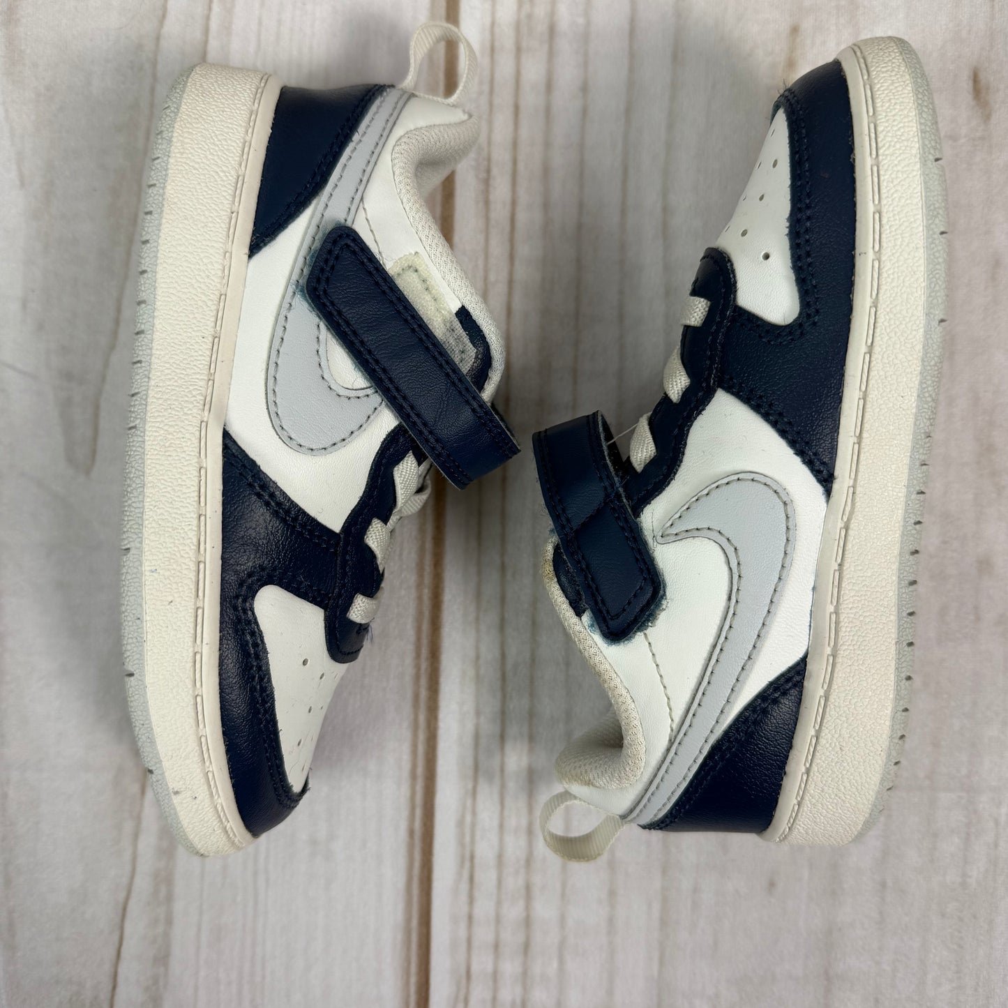 nike court borough low 9C