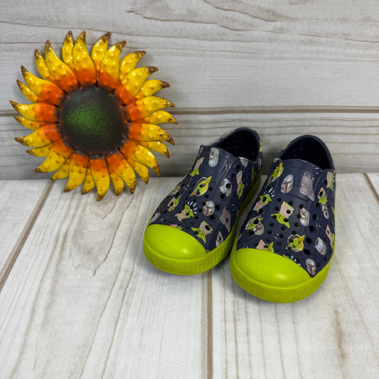 native x star wars the madolorian with grogu toddler jefferson shoes 9C