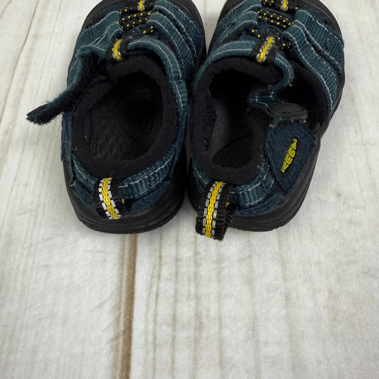keen toddler newport 4C