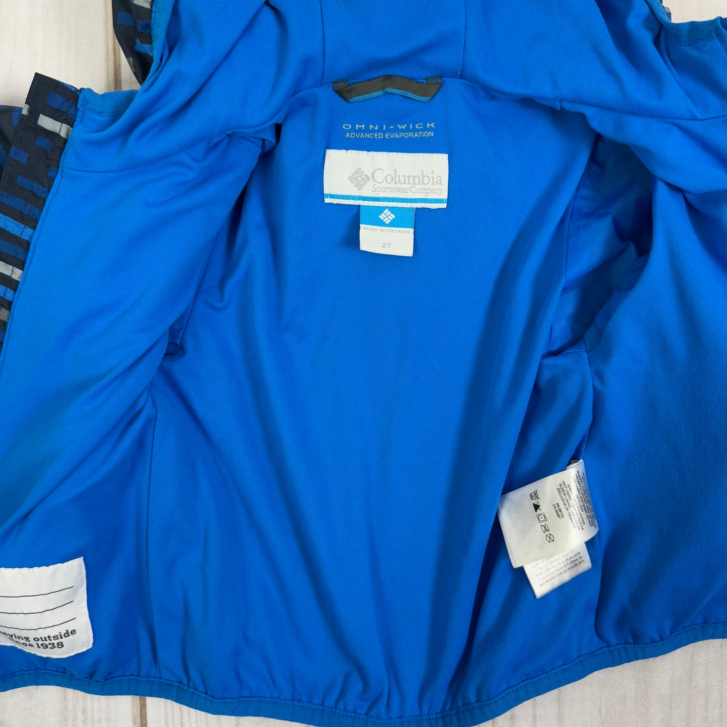 columbia wind breaker jacket 2T