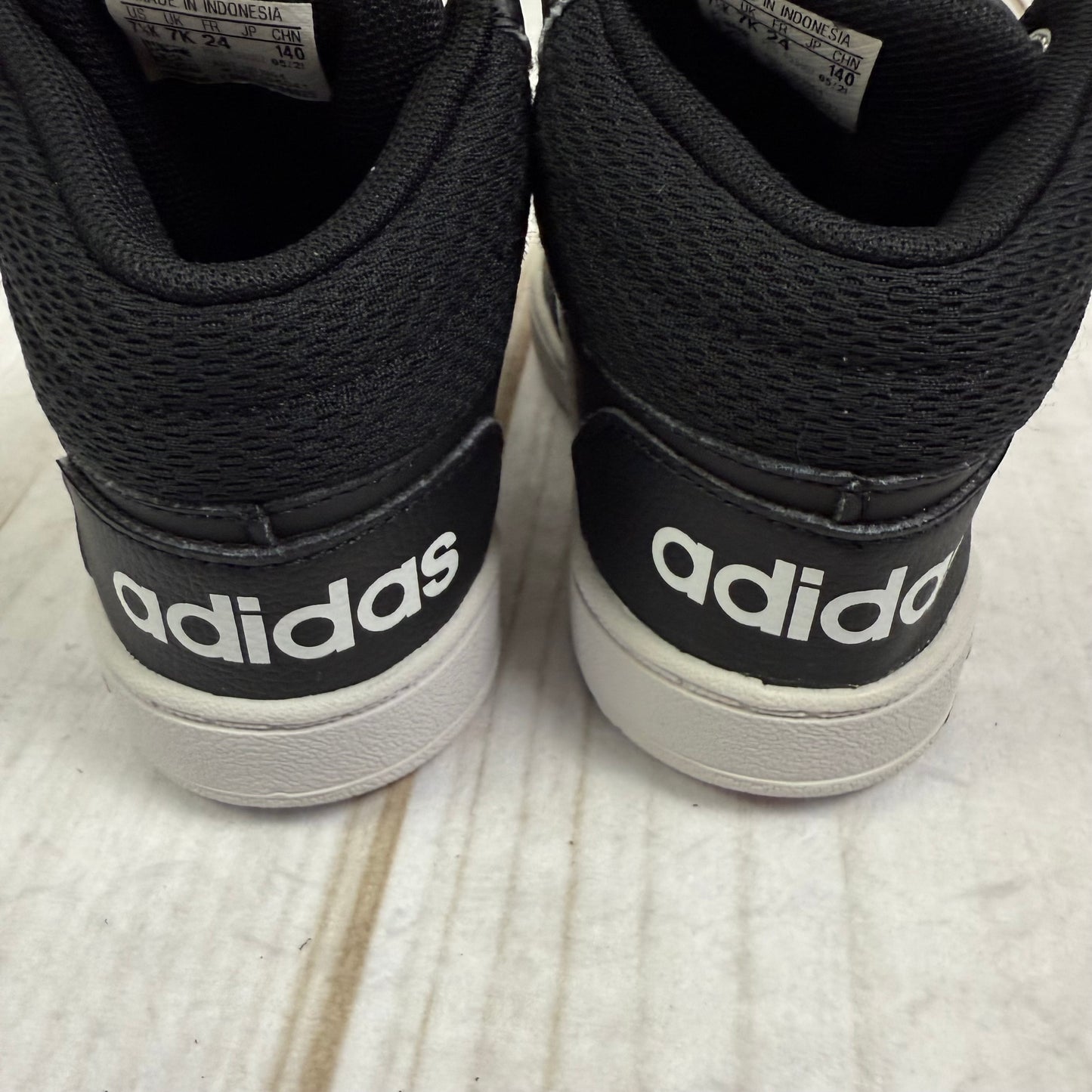 adidas hoops mini 7.5C