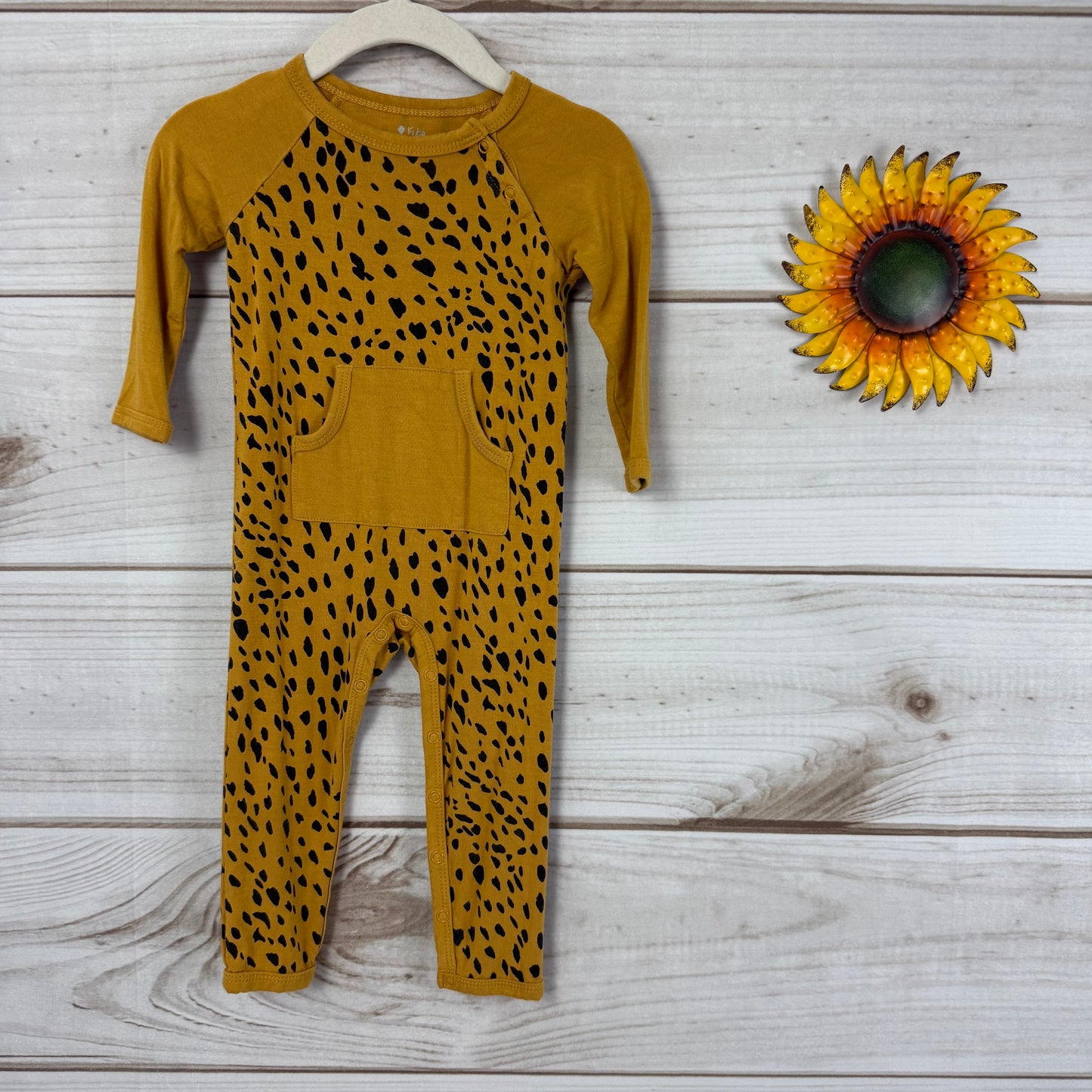 kyte baby marigold cheetah romper 6-12M