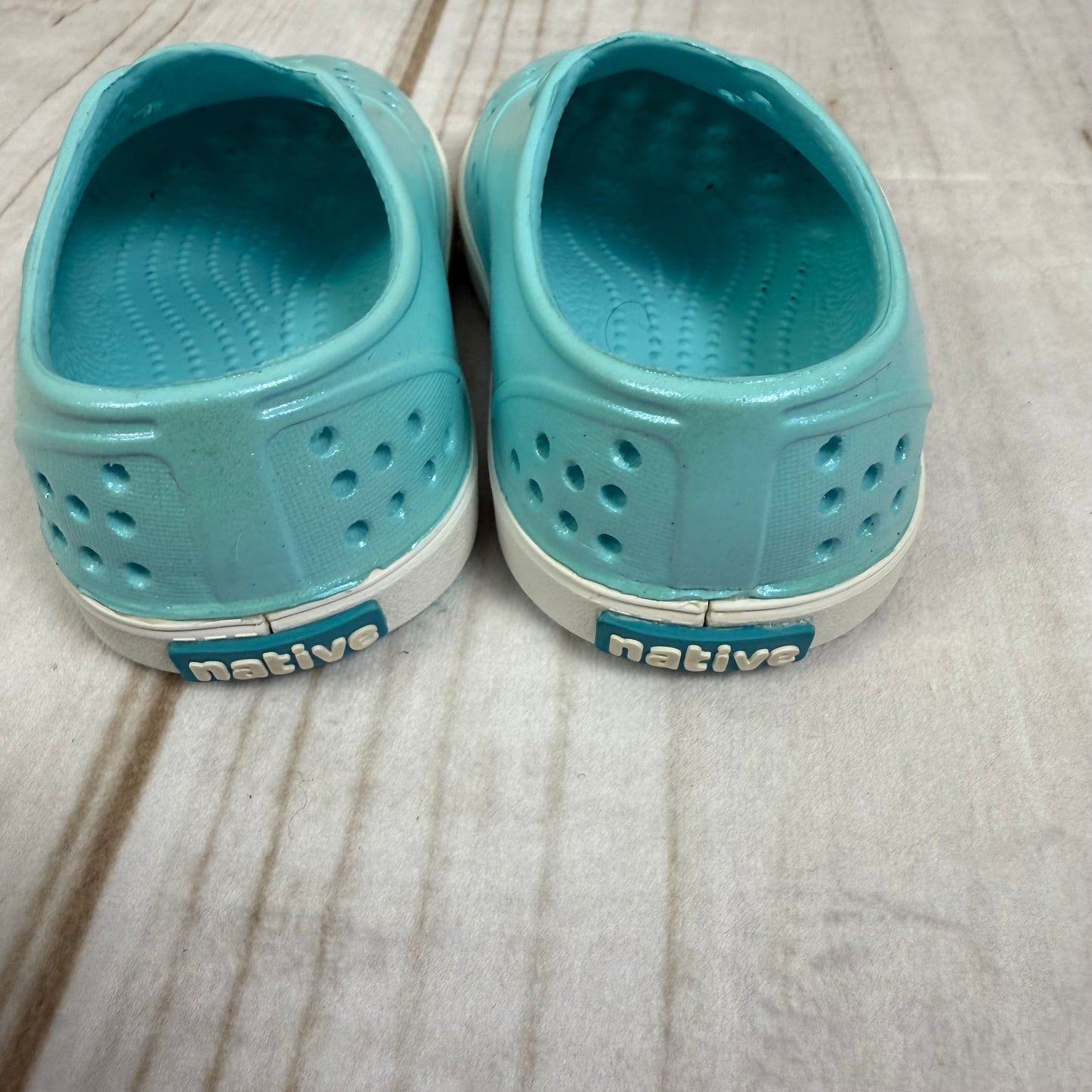 native miles shoes 4C