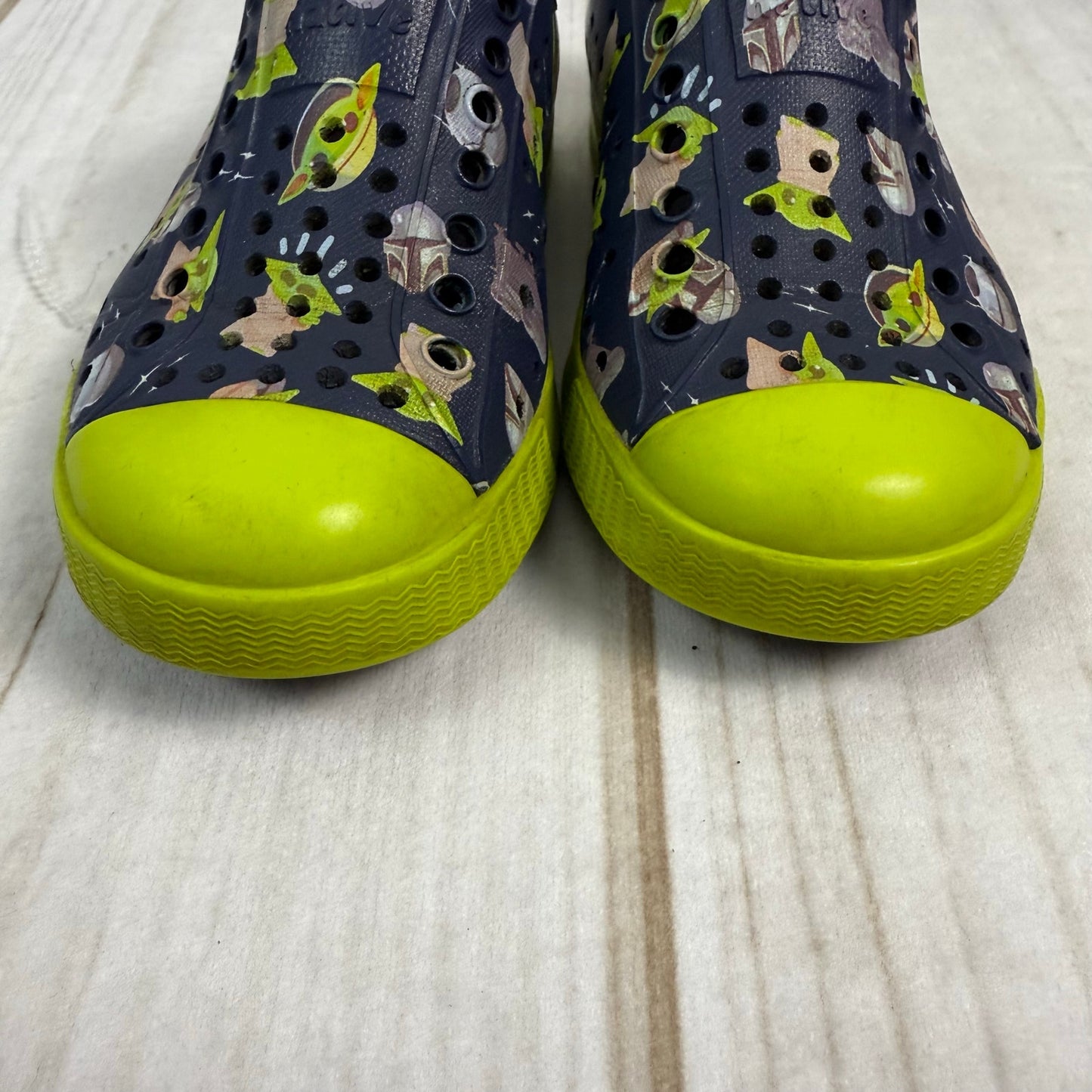 native x star wars the madolorian with grogu toddler jefferson shoes 9C