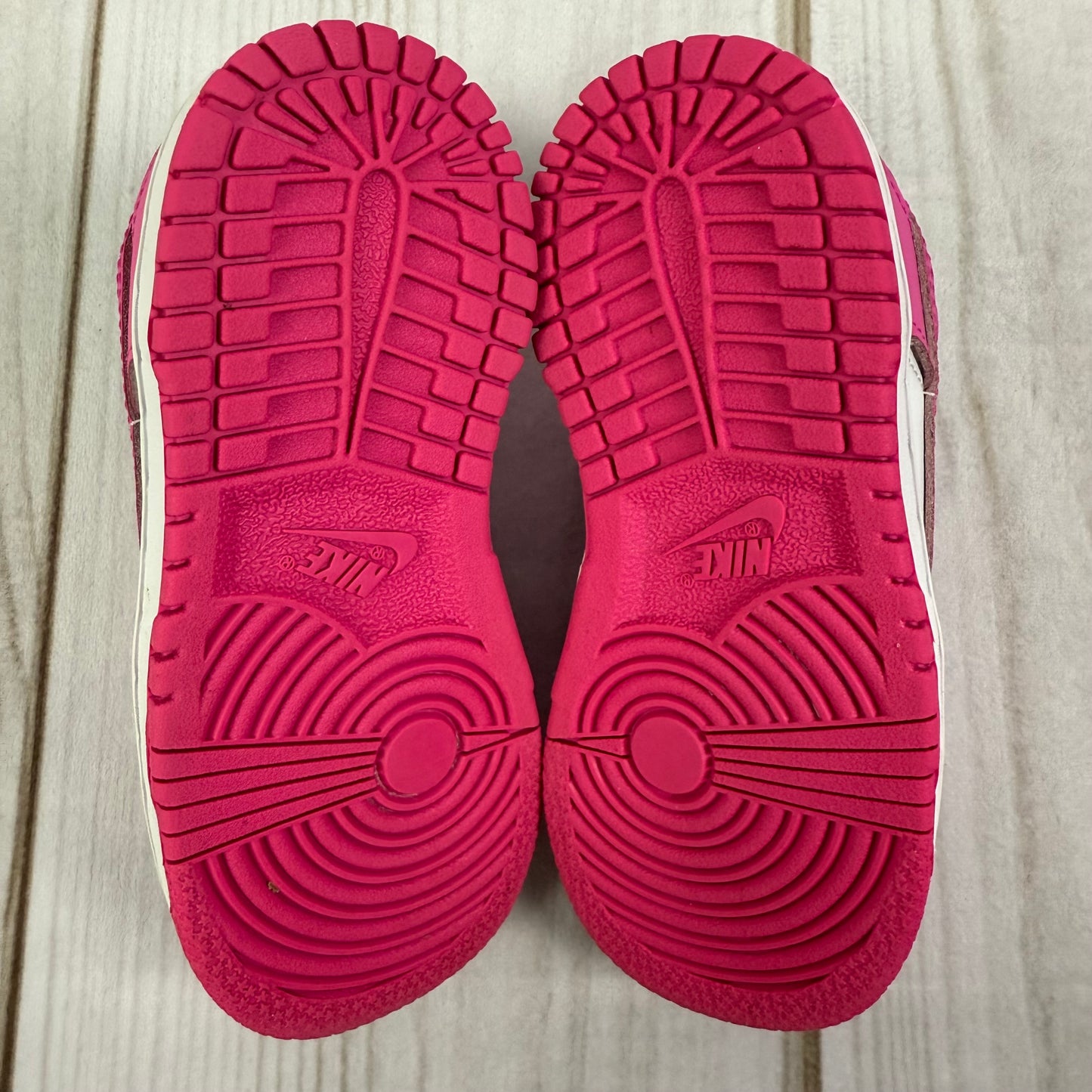 nike dunk low toddler sneakers 8C