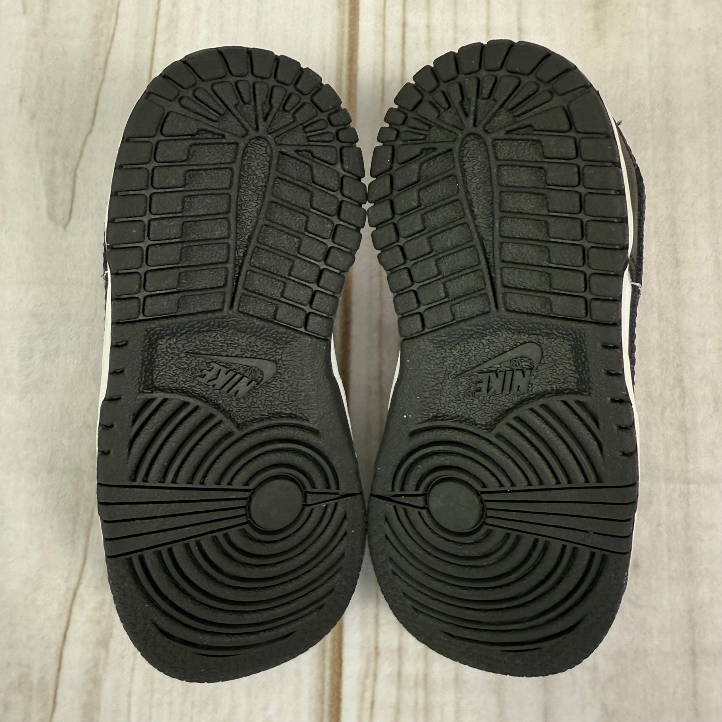 nike panda dunk low shoes 7C