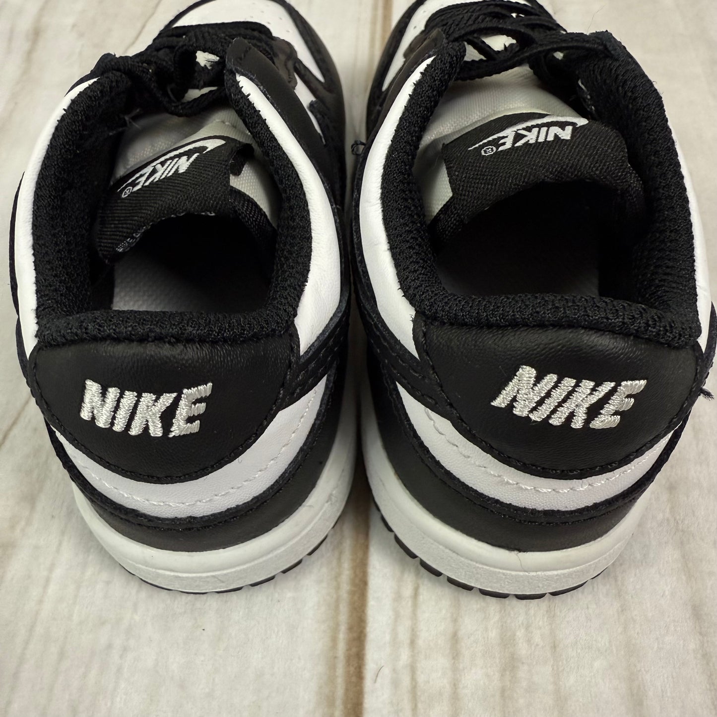 nike panda dunk low shoes 7C
