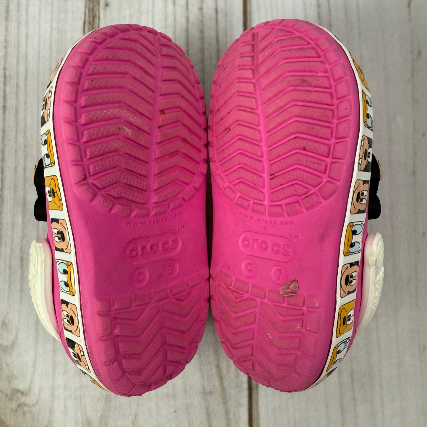 crocs x disney minnie mouse toddler shoes 7C