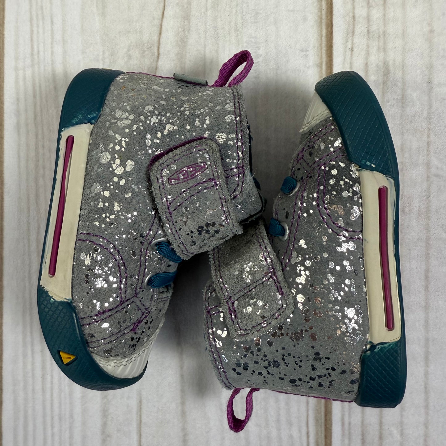 keen high tops 4C
