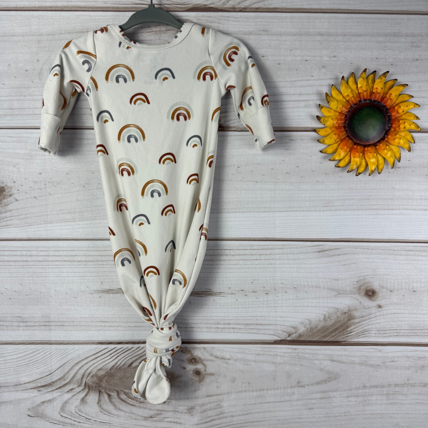 caden lane infant knotted gown 0-3M