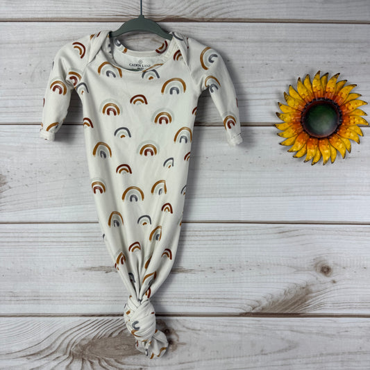 caden lane infant knotted gown 0-3M