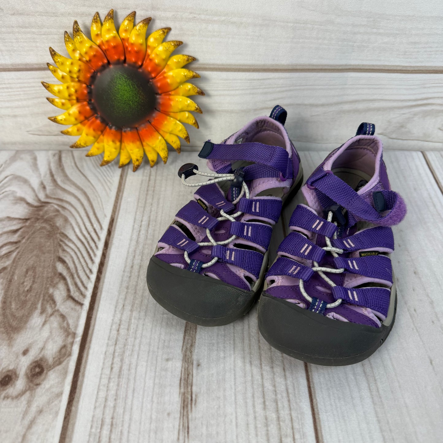 keen newport H2 girls sandals 2Y
