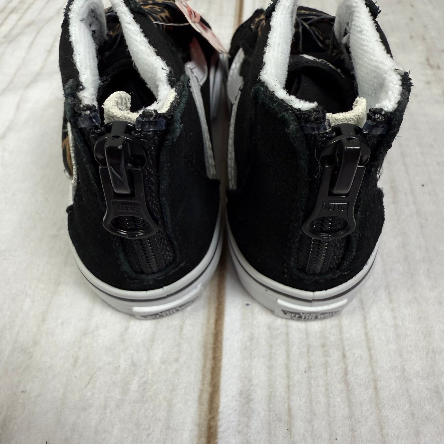 vans hi-zip leopard 7.5C