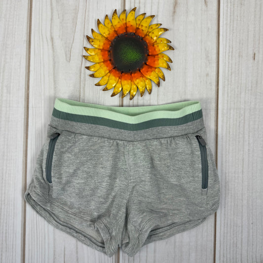 athleta girl side pocket shorts 6