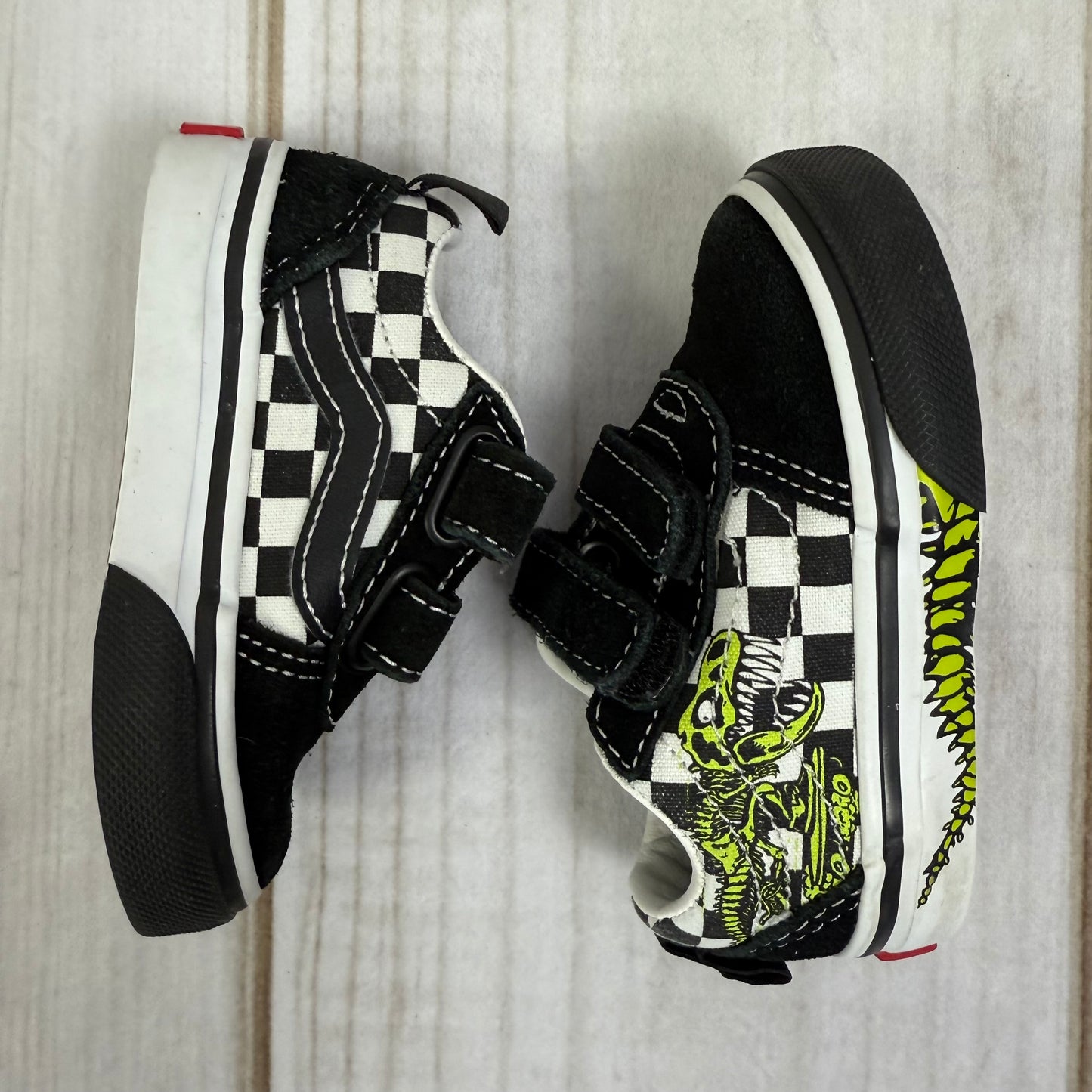 vans ward v dino sneakers 4C