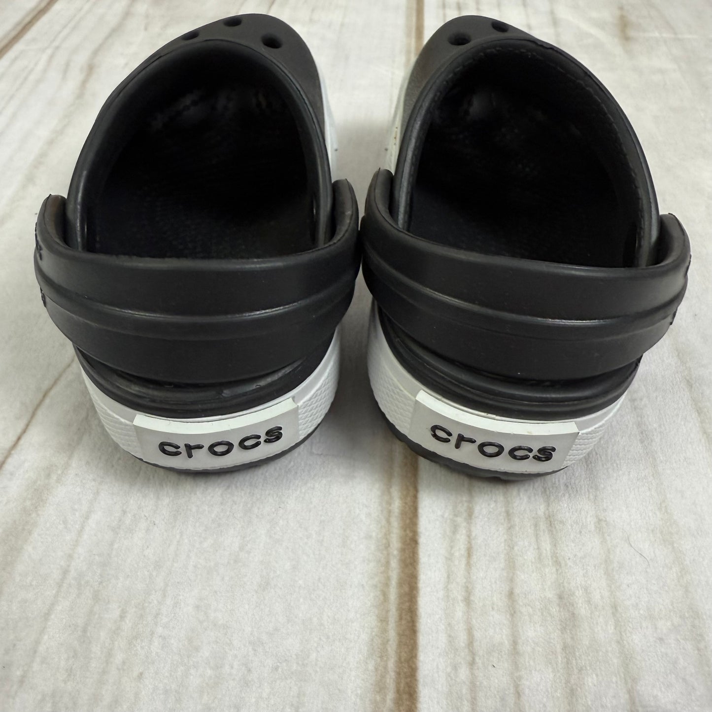 classic crocs 4/5C
