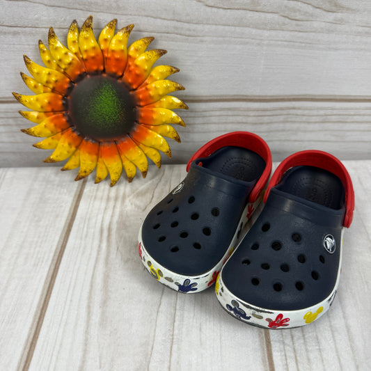 mickey mouse crocs 9C