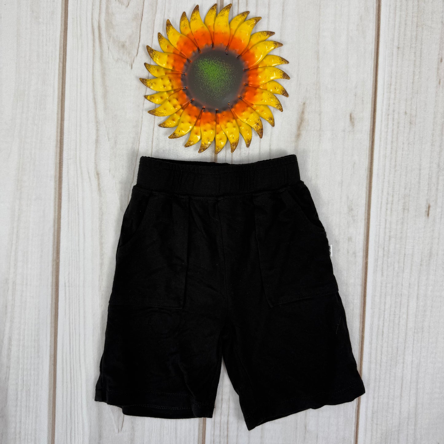 little sleepies play shorts 6-12M