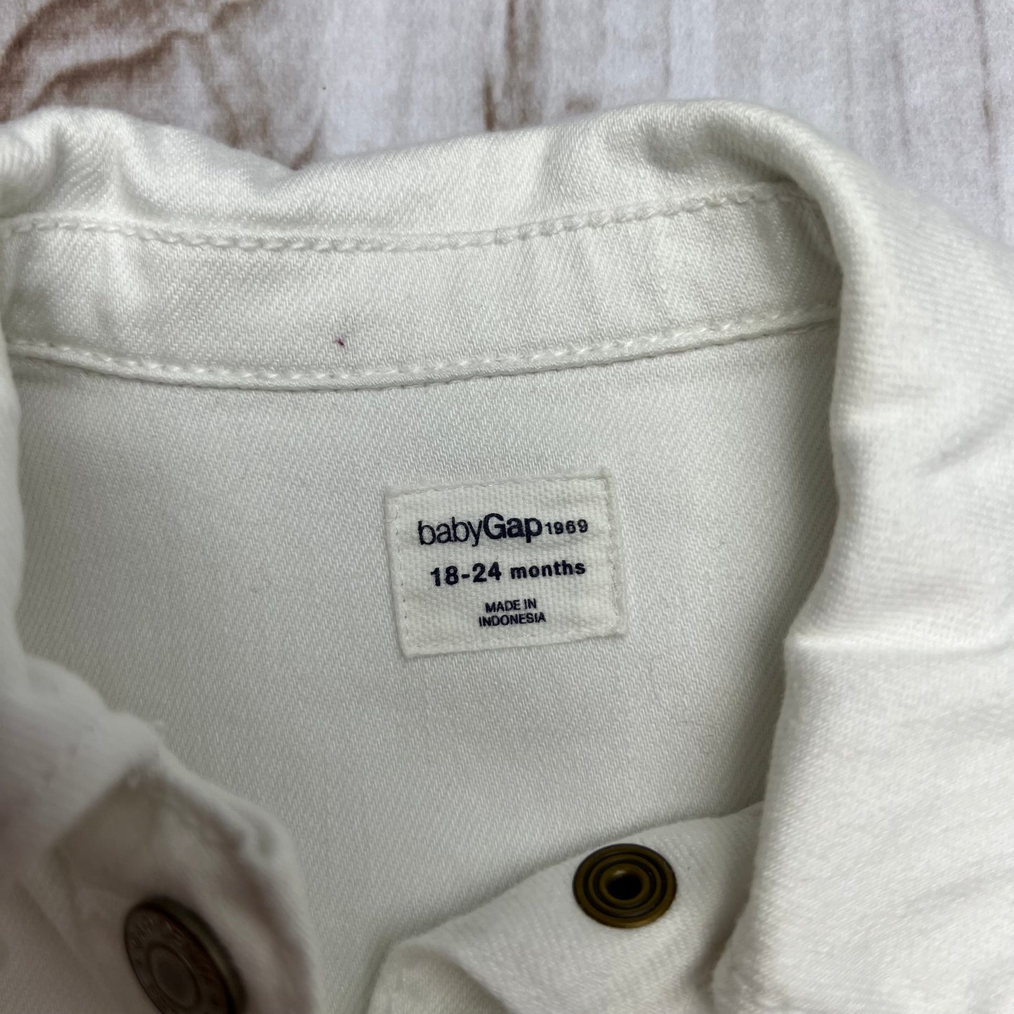 baby gap white denim jacket 18-24M