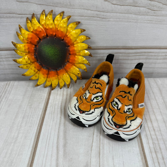 vans x project cat tiger slip on shoes 4C