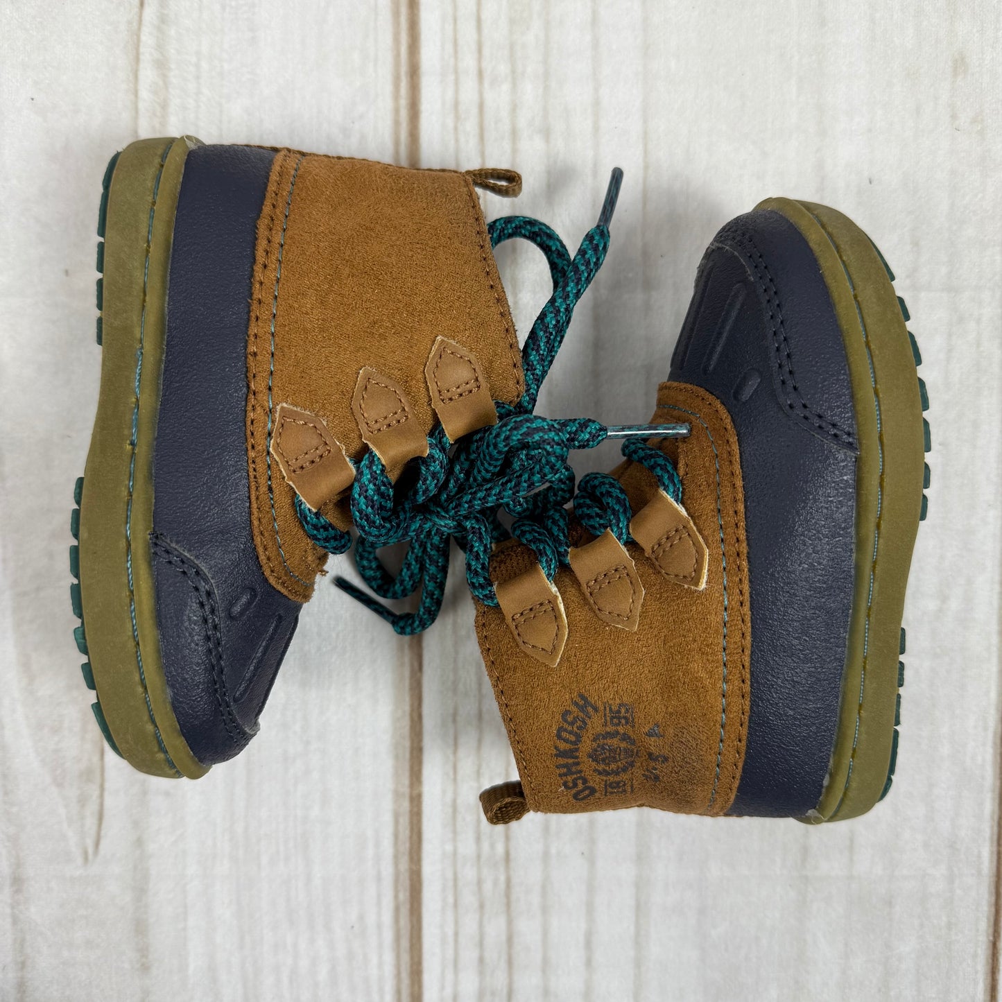 oshkosh duck boots 5C