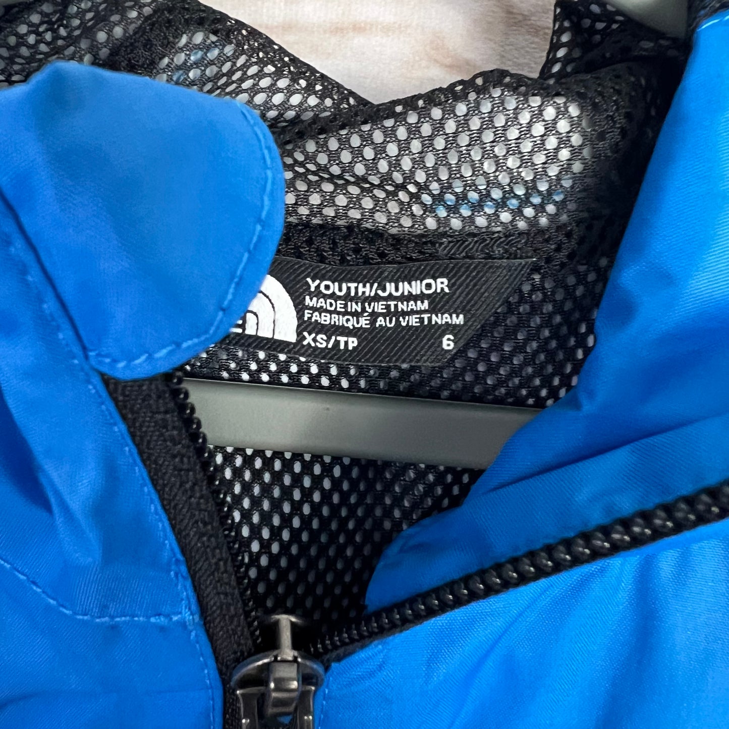 the north face dryvent rain jacket XS