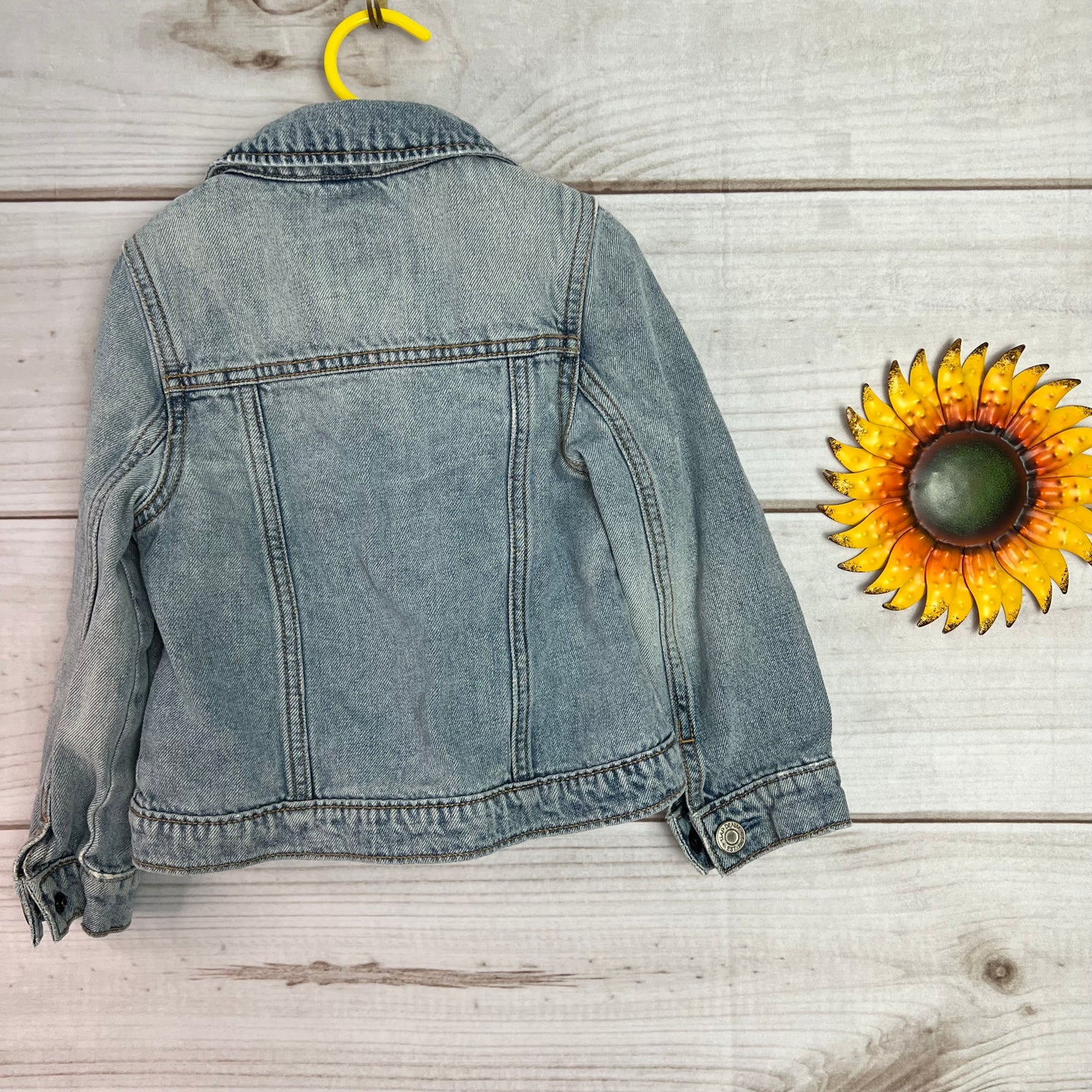 baby gap distressed denim jacket 4T