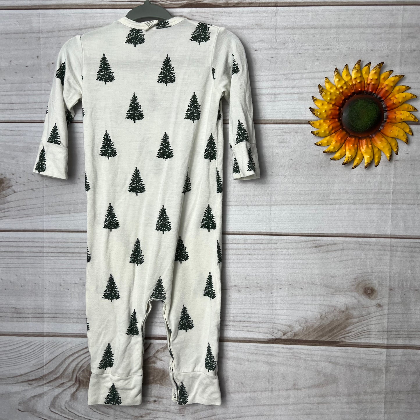 kate quinn bamboo pine tree romper 6-12M