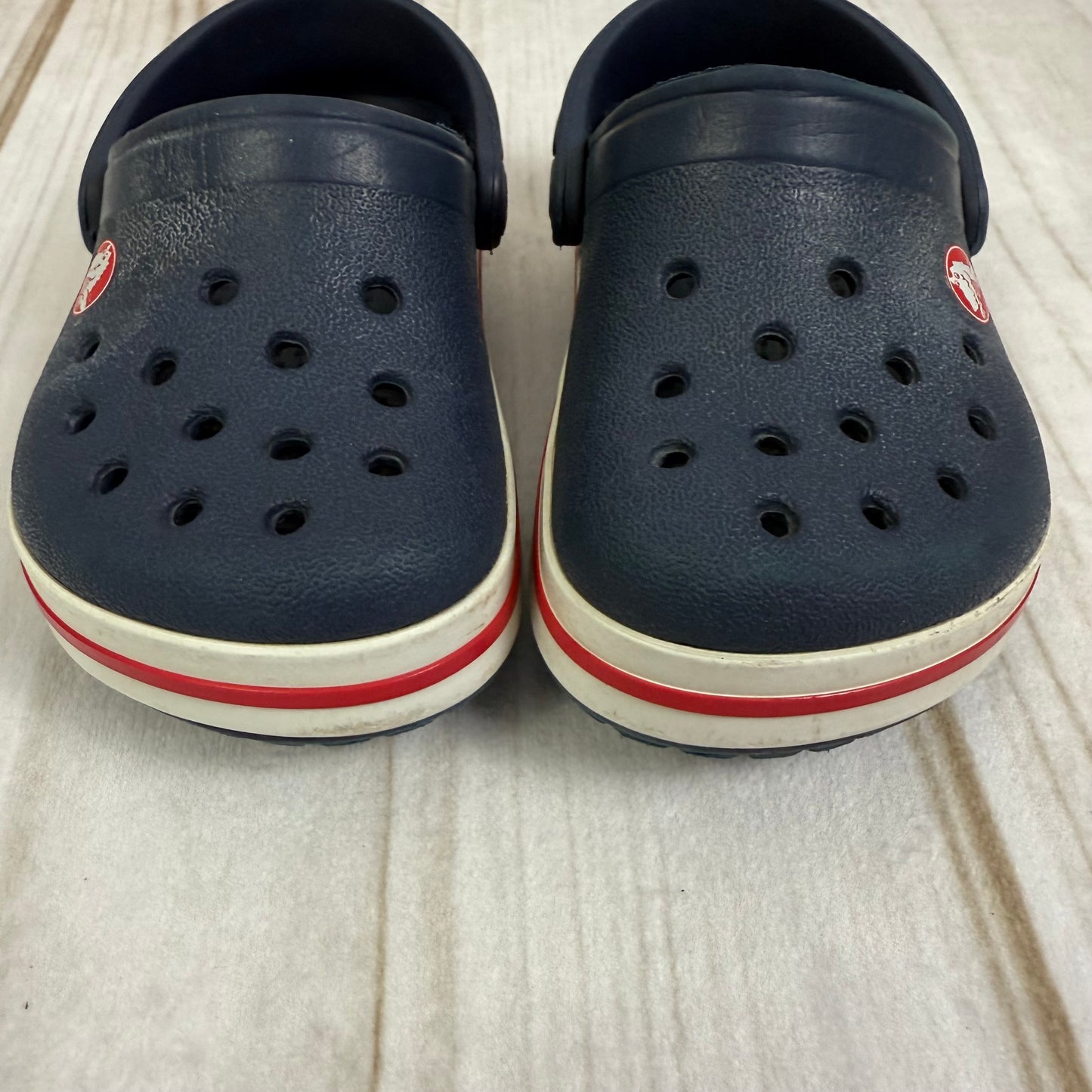 crocband crocs 4/5C