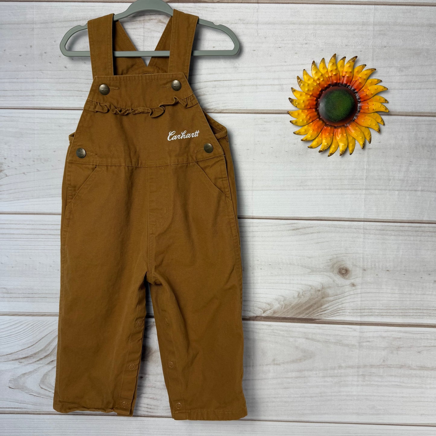 carhartt ruffle front overalls 18M