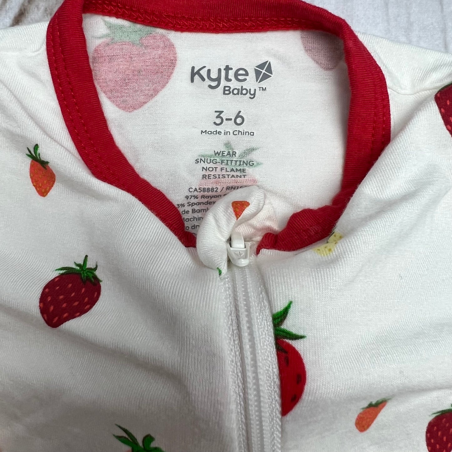 kyte baby strawberry footie 3-6M