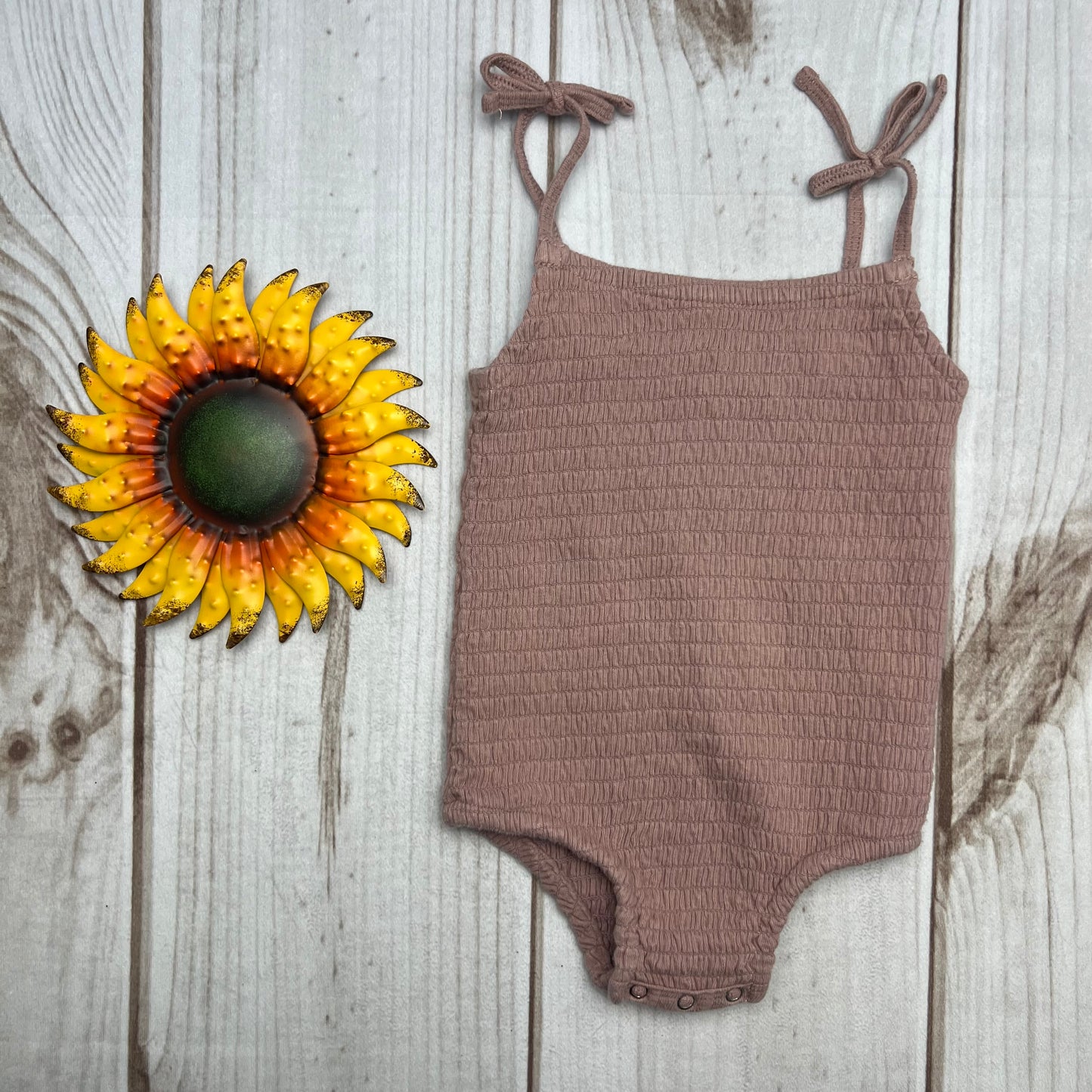 kate quinn tank bodysuit 3-6M