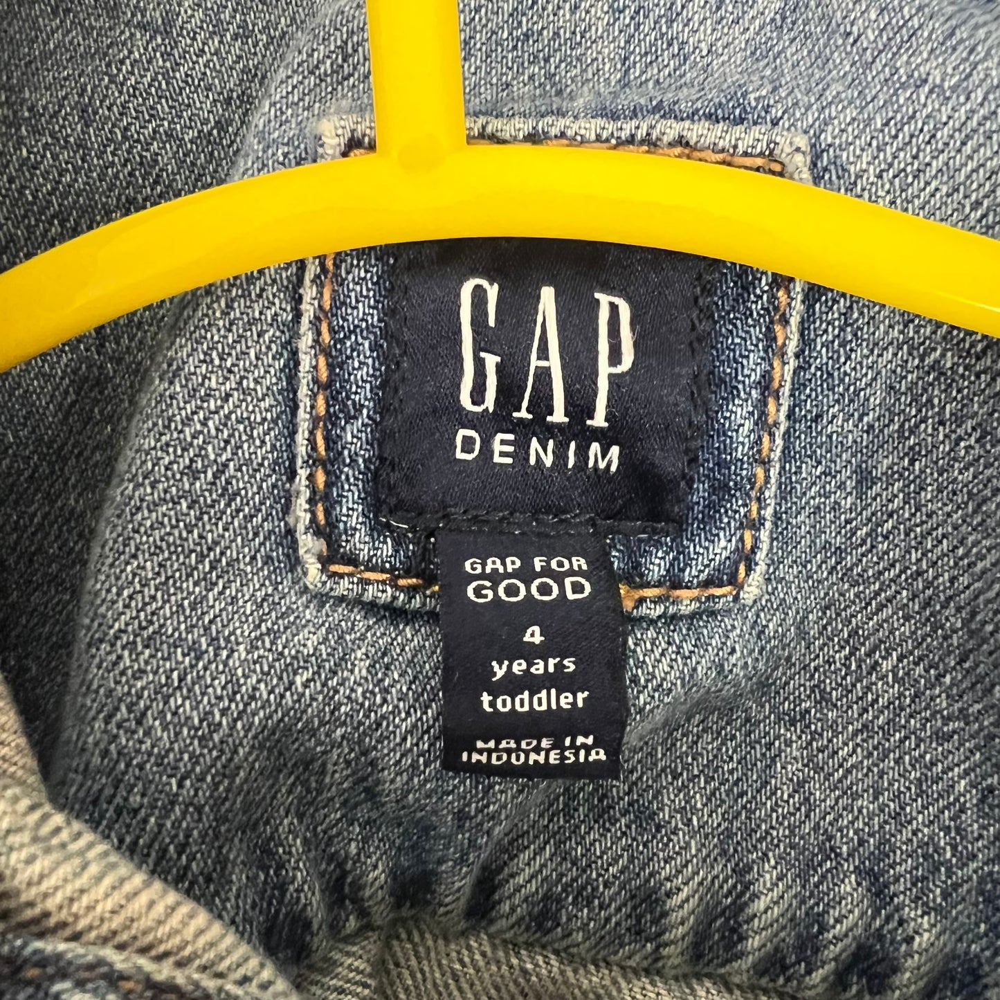 baby gap distressed denim jacket 4T