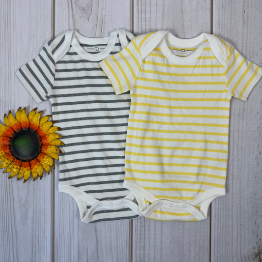 colored organics short sleeve bodysuits 3-6M