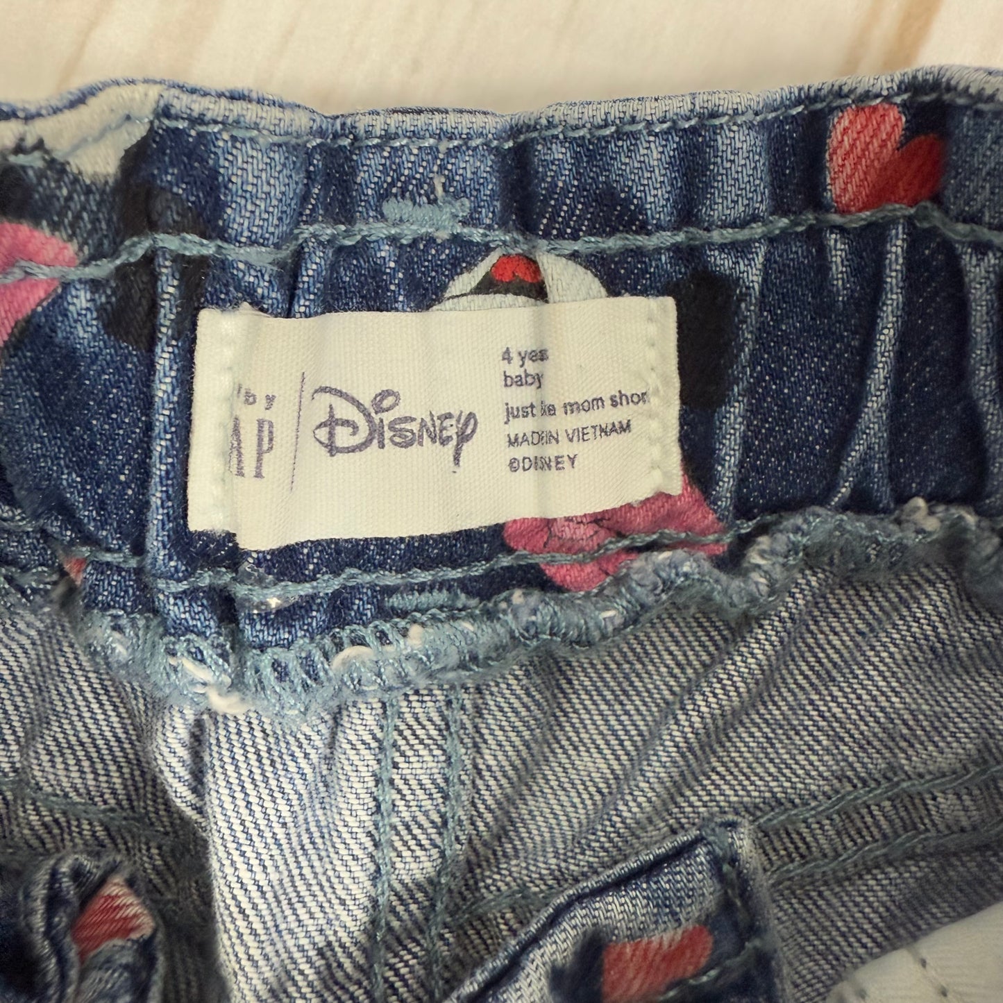 baby gap x disney just like mom shorts 4T