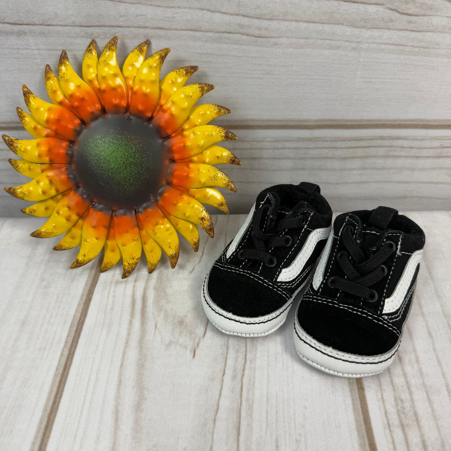 vans infant slip-on crib shoe 3C