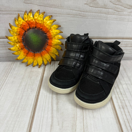 baby gap high top shoes 7C