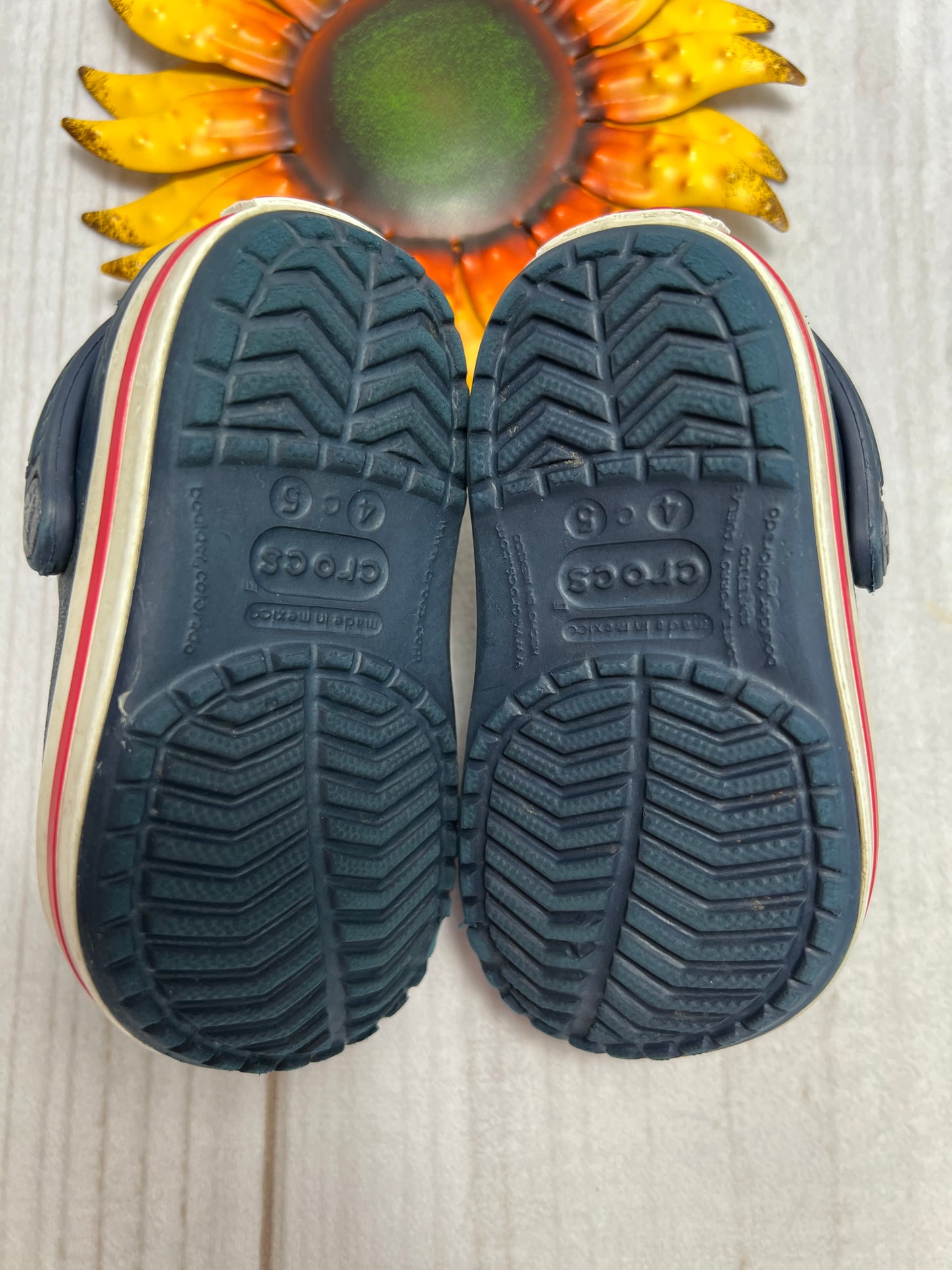 crocband crocs 4/5C