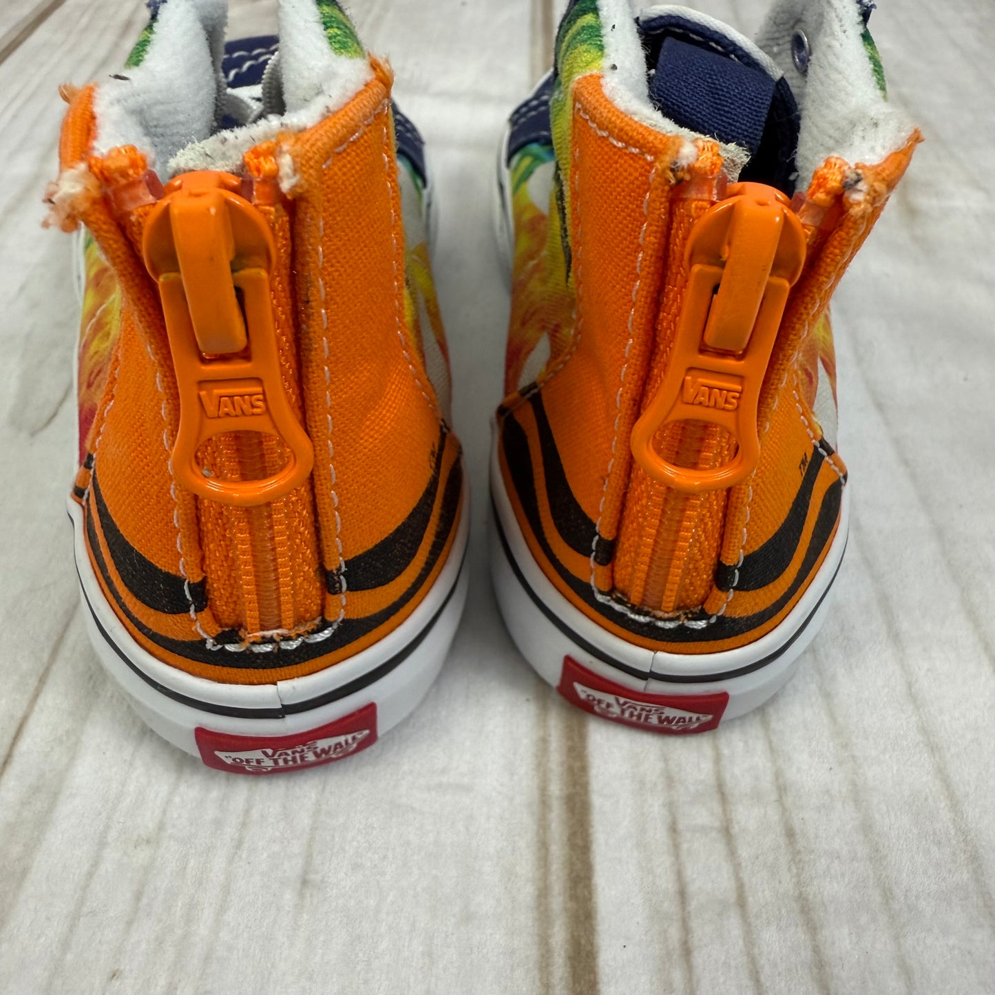 vans x crayola sk8 hi zip shoes 9C