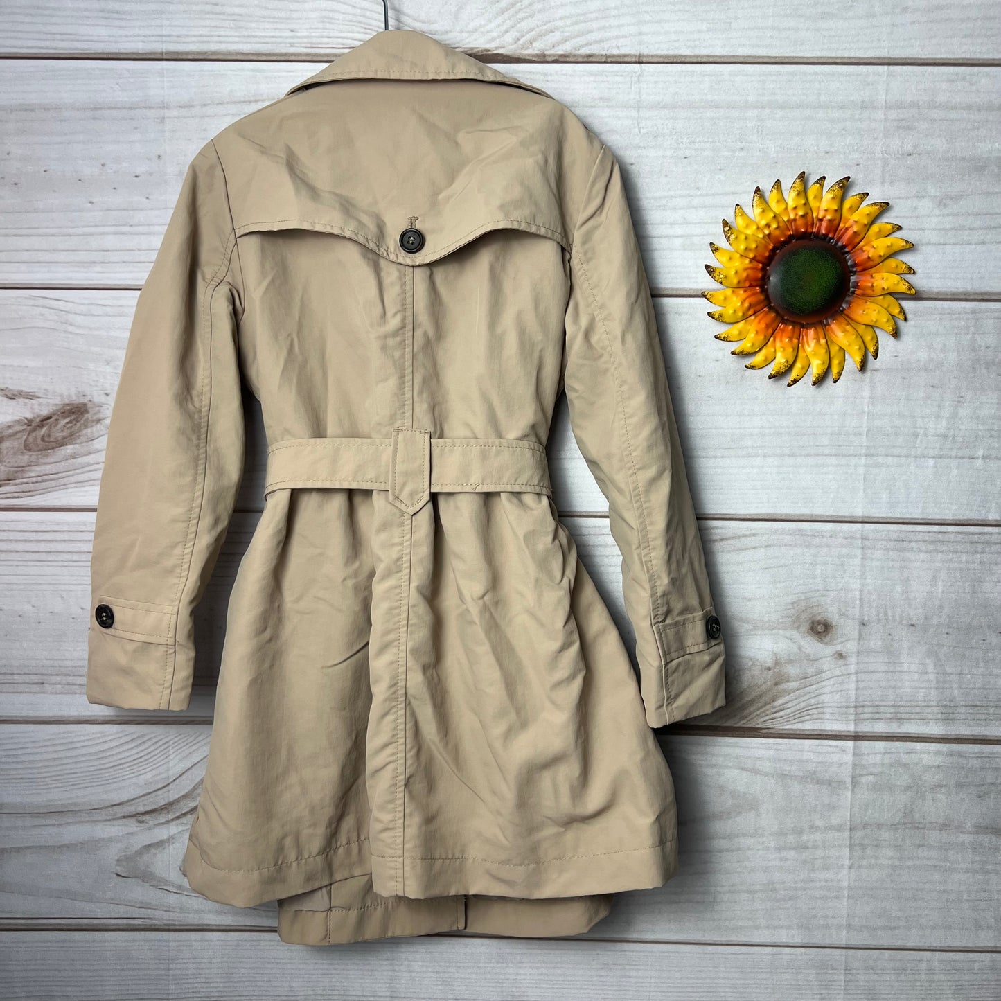 uniqlo kids trench coat 5/6