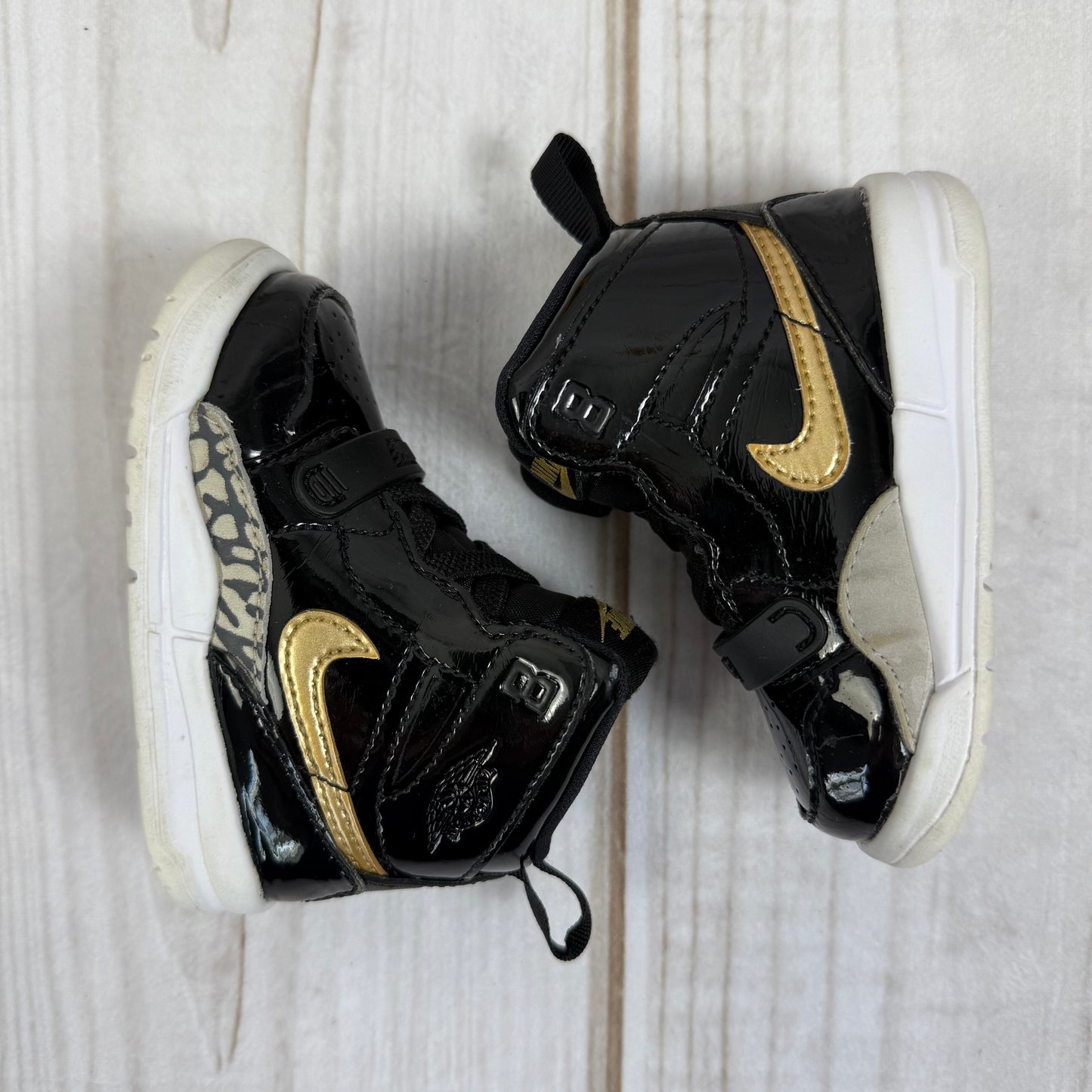 nike air jordan legacy 312 4C