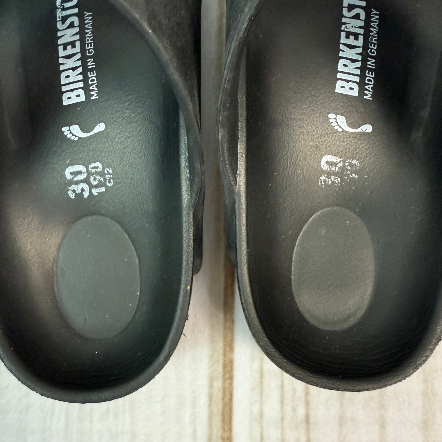 birkenstock arizona waterproof sandals 12C