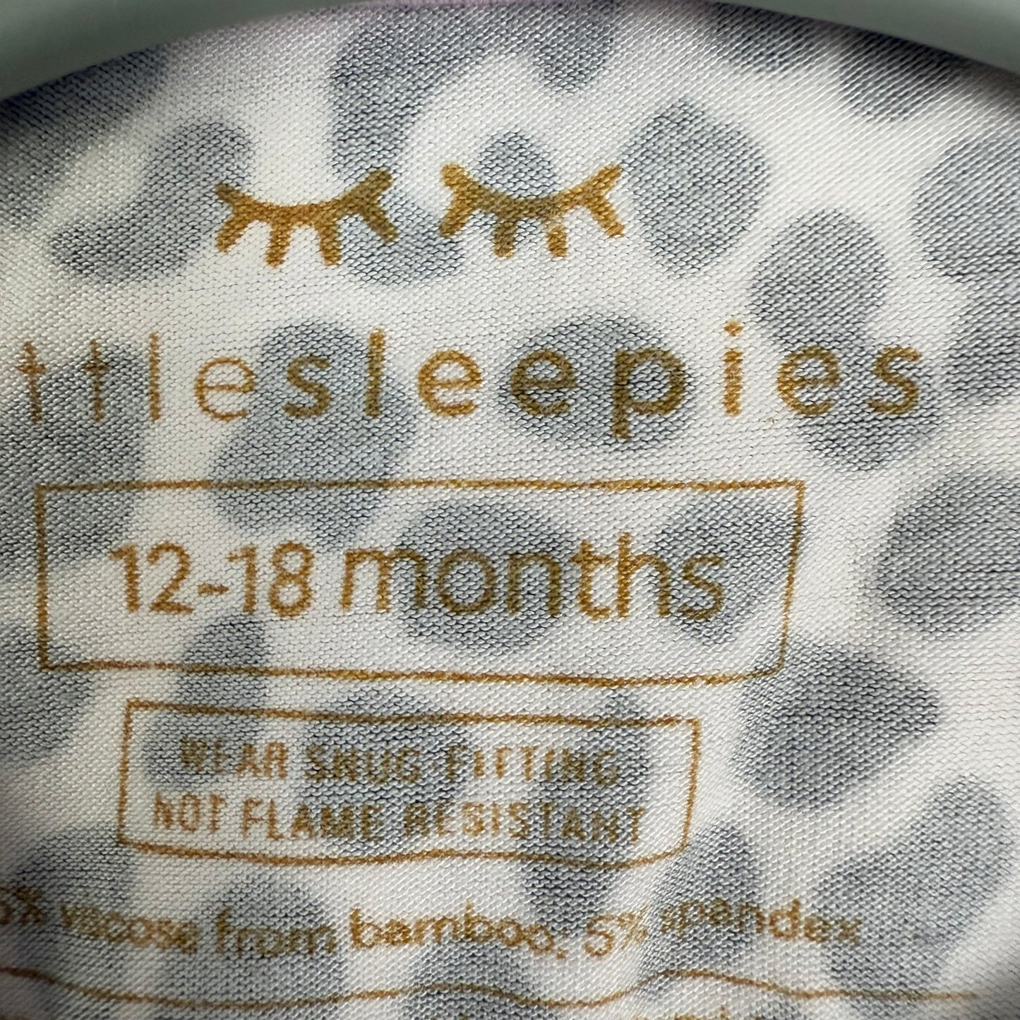 little sleepies convertible zippy 12-18M