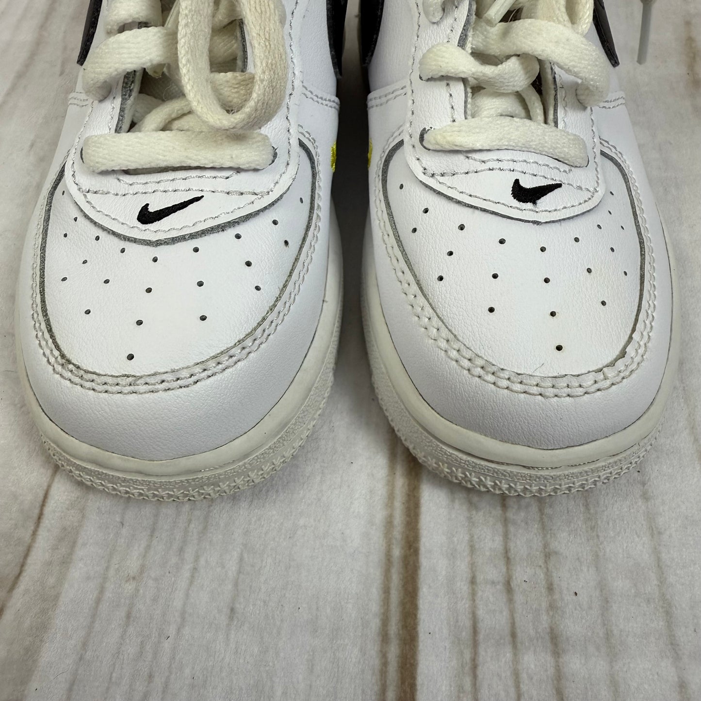 nike air force 1 LV8 9C