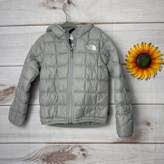 the north face thermoball jacket 18-24M