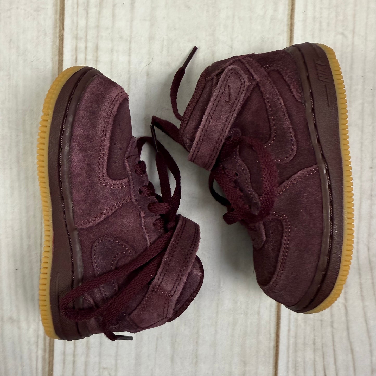 nike air force 1 mid LV8 burgundy suede 8C