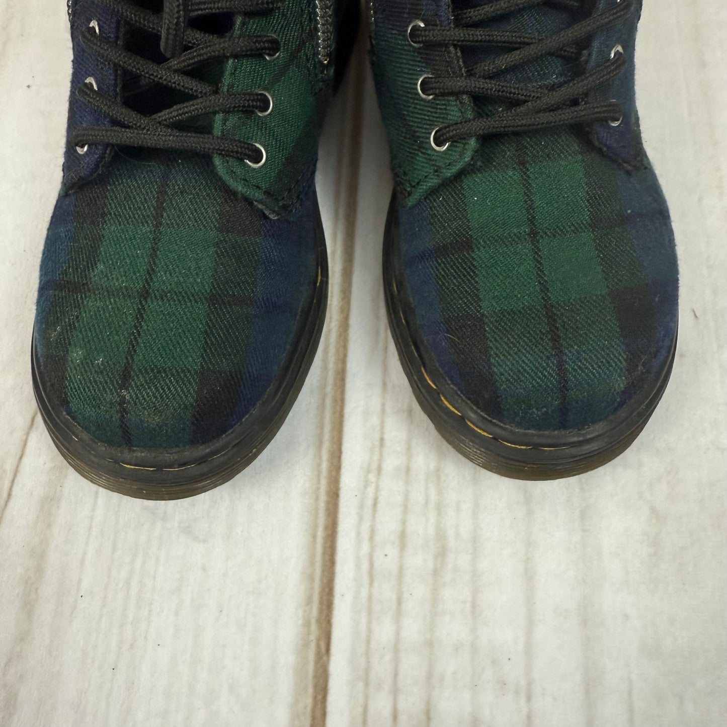 dr. martens 1460 zip tartan boot 10C