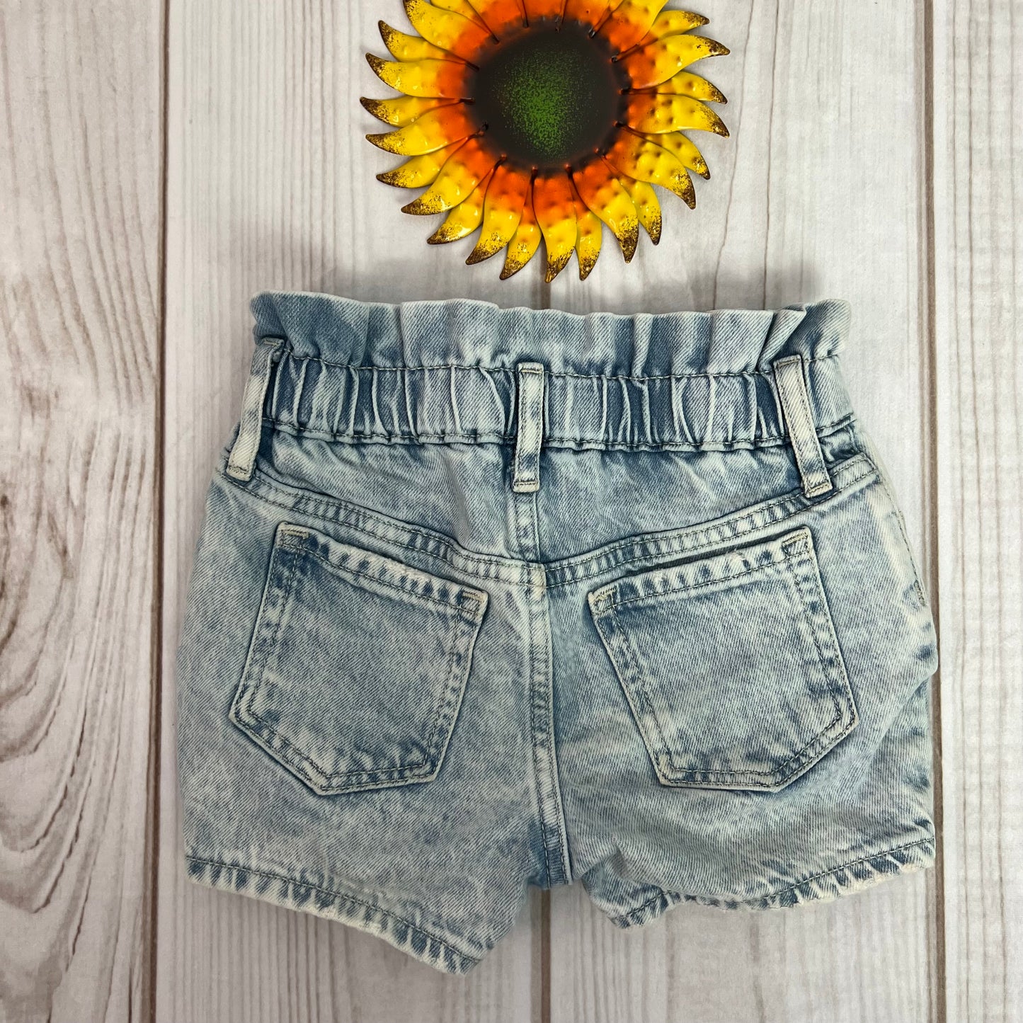 baby gap just like mom shorts 4T